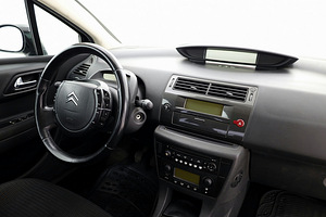 Citroen C4 Elegance 1.6 80kW (5 foto / 7)