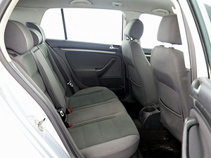 Volkswagen Golf Comfortline 2.0 TDI 103kW (7 foto / 7)