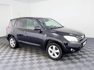 Toyota RAV4 Luxury 4x4 2.2 D-CAT 130kW (1 foto / 8)