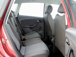 SEAT Toledo Comfortline 1.6 75kW (7 foto / 7)