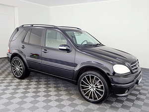 Mercedes-Benz ML 55 AMG Luxury 5.4 255kW (1 foto / 9)