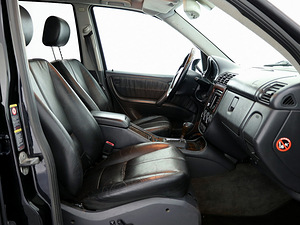 Mercedes-Benz ML 55 AMG Luxury 5.4 255kW (6 foto / 9)