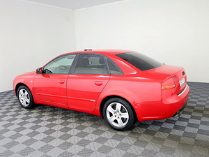 Audi A4 Highline ATM 1.8 120kW (4 foto / 7)