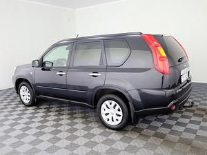 Nissan X-Trail Comfort 4x4 ATM 2.0 104kW (4 foto / 7)