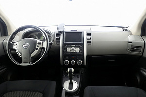 Nissan X-Trail Comfort 4x4 ATM 2.0 104kW (5 foto / 7)