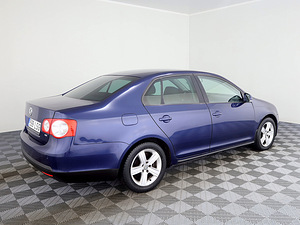 Volkswagen Jetta Comfortline ATM 1.9 TDI 77kW (3 foto / 7)