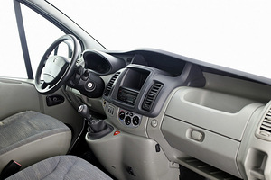 Renault Trafic Van Facelift 2.0 dCi 66kW (5 foto / 8)