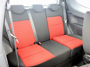 Mitsubishi Colt Facelift 1.3 70kW (7 foto / 7)