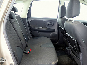 Nissan Note Elegance 1.4 65kW (7 foto / 7)