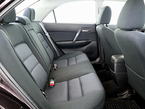 Mazda 6 Elegance Facelift LPG 2.0 108kW (7 foto / 8)