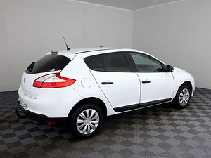 Renault Megane Elegance 1.6 74kW (3 foto / 7)