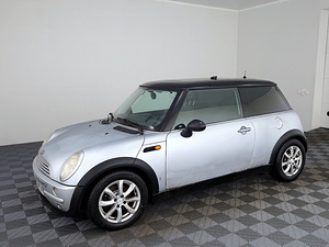 MINI Cooper Comfort ATM 1.6 85kW (2 foto / 8)