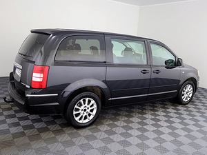 Chrysler Grand Voyager Comfort ATM 2.8 CRDi 120kW (3 foto / 9)