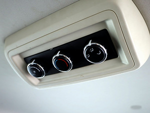 Chrysler Grand Voyager Comfort ATM 2.8 CRDi 120kW (9 foto / 9)