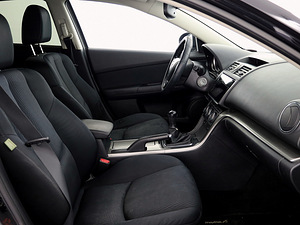Mazda 6 Elegance Facelift 2.0 114kW (6 foto / 7)