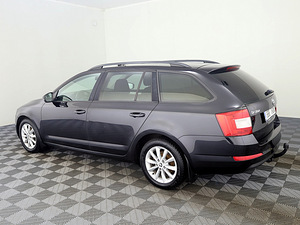 Skoda Octavia Comfortline Facelift ATM 1.8 132kW (4 foto / 7)