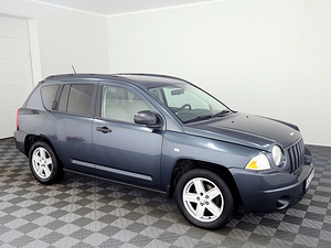 Jeep Compass Comfort 4x4 2.0 CRD 103kW (1 foto / 7)