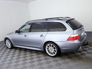 BMW 530 xDrive M-Pakett Facelift ATM 3.0 XD 173kW (4 foto / 9)