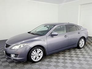 Mazda 6 Luxury ATM 2.0 108kW (2 foto / 7)