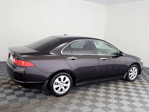 Honda Accord Facelift LPG 2.0 114kW (3 foto / 7)