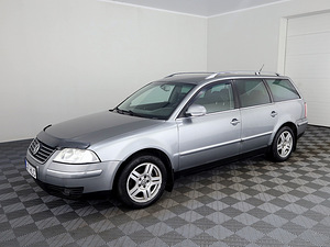 Volkswagen Passat Highline Facelift 2.0 TDI 100kW (2 foto / 7)