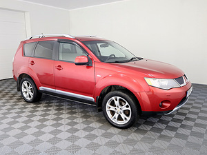 Mitsubishi Outlander Comfort ATM 2.4 125kW (1 foto / 8)