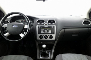 Ford Focus Trend 1.6 74kW (5 foto / 7)