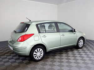 Nissan Tiida Comfort 1.8 93kW (3 foto / 7)