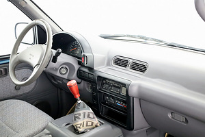 Nissan Serena Passenger 1.6 71kW (5 foto / 8)