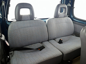 Nissan Serena Passenger 1.6 71kW (8 foto / 8)