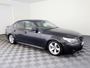 BMW 530 M-Pakett ATM 3.0 D 160kW (1 foto / 7)