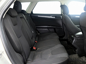 Ford Mondeo Comfort ATM 2.0 TDCi 110kW (7 foto / 7)