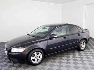 Volvo S40 Summum Facelift 1.6 D4 80kW (2 foto / 7)