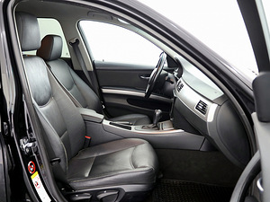 BMW 320 M-Pakett ATM 2.0 D 120kW (6 foto / 8)