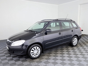Skoda Fabia Comfortline Facelift 1.2 51kW (2 foto / 7)