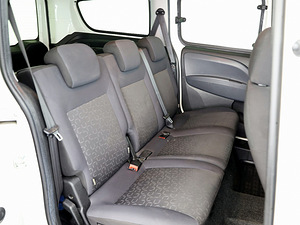 Fiat Doblo Maxi Passenger 1.6 JTD 77kW (7 foto / 7)