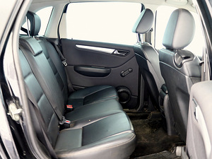 Mercedes-Benz B 180 Avantgarde ATM 2.0 CDI 80kW (7 foto / 7)