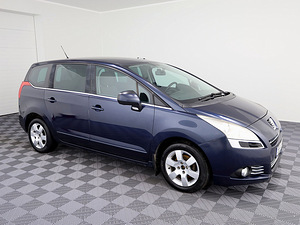 Peugeot 5008 Elegance 1.6 HDi 80kW (1 foto / 7)