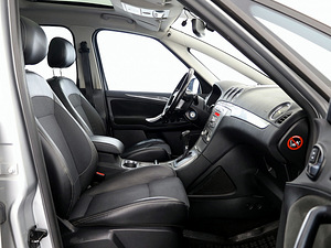 Ford S-MAX Titanium LPG ATM 2.3 118kW (6 foto / 9)