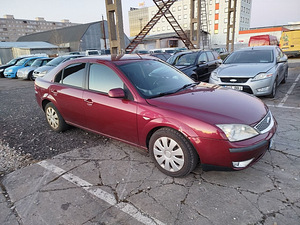 Ford Mondeo Facelift 1.8 81kW (1 foto / 7)