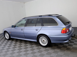 BMW 520 Business Facelift 2.2 125kW (4 foto / 7)