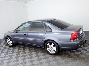Volvo S80 Summum Facelift ATM 2.4 D5 120kW (4 foto / 7)