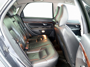 Volvo S80 Summum Facelift ATM 2.4 D5 120kW (7 foto / 7)