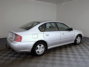 Subaru Legacy Comfort 4x4 AWD 2.5 121kW (3 foto / 7)