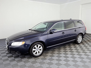 Volvo V70 Summum 1.6 D4 80kW (2 foto / 8)