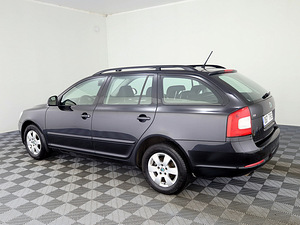 Skoda Octavia Comfortline Facelift ATM 2.0 TDI 103kW (4 foto / 7)