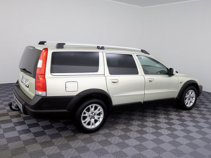 Volvo XC70 Summum Facelift ATM 2.4 D5 136kW (3 foto / 7)