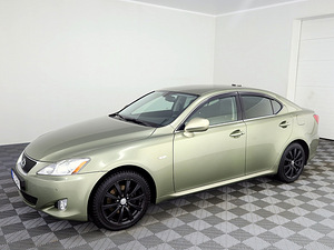 Lexus IS 250 Luxury ATM 2.5 153kW (2 foto / 7)