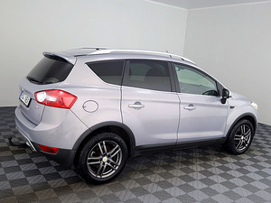 Ford Kuga Comfort 4x4 ATM 2.0 TDCi 103kW (3 foto / 7)