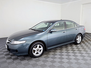 Honda Accord Luxury Facelift ATM 2.0 114kW (2 foto / 7)